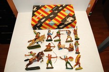 Konvolut 13 alte Hausser