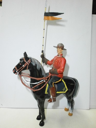 Alte kunststoff figur mountie - kunststoff,